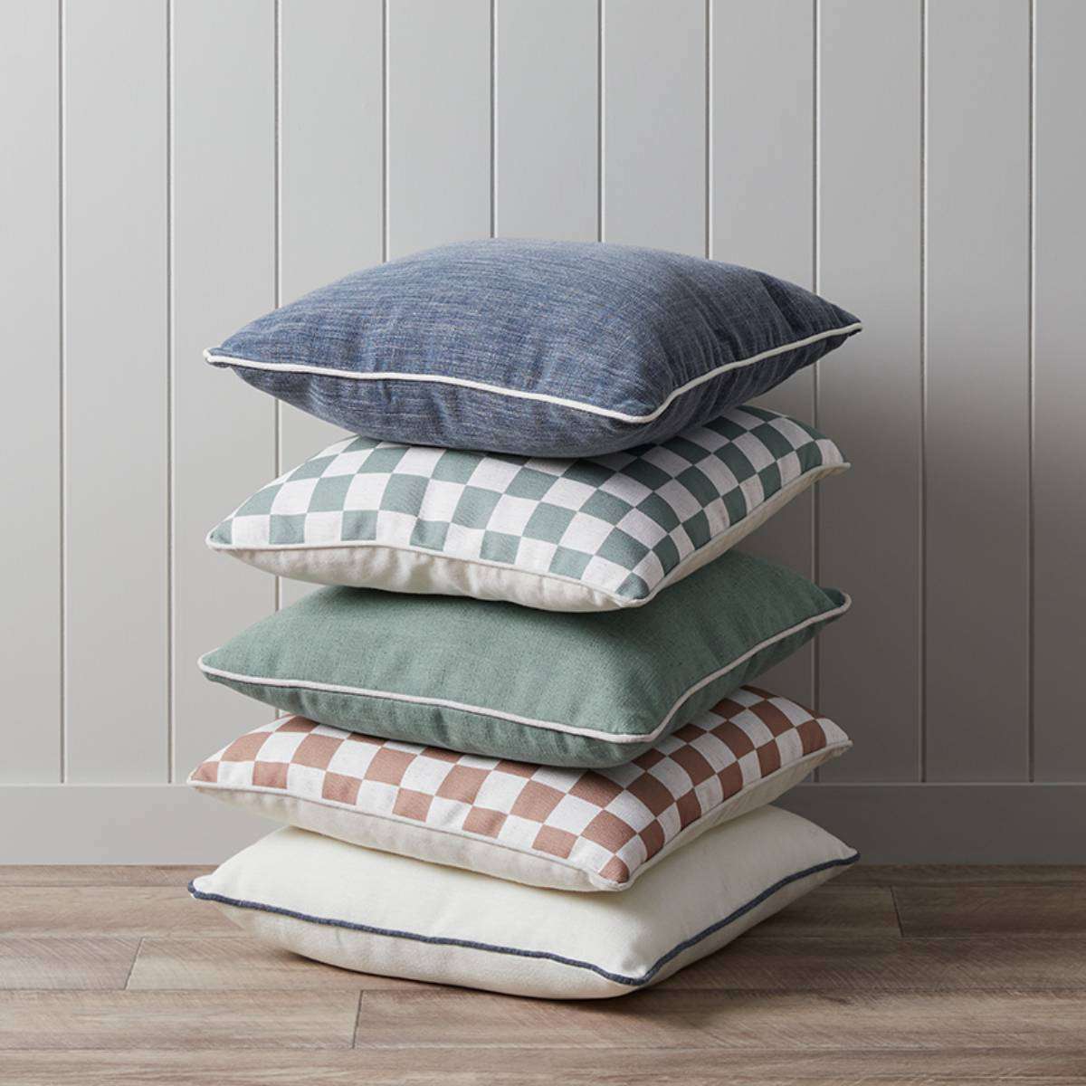 Mocka Piped Cushion - White/Navy - Mocka New Zealand