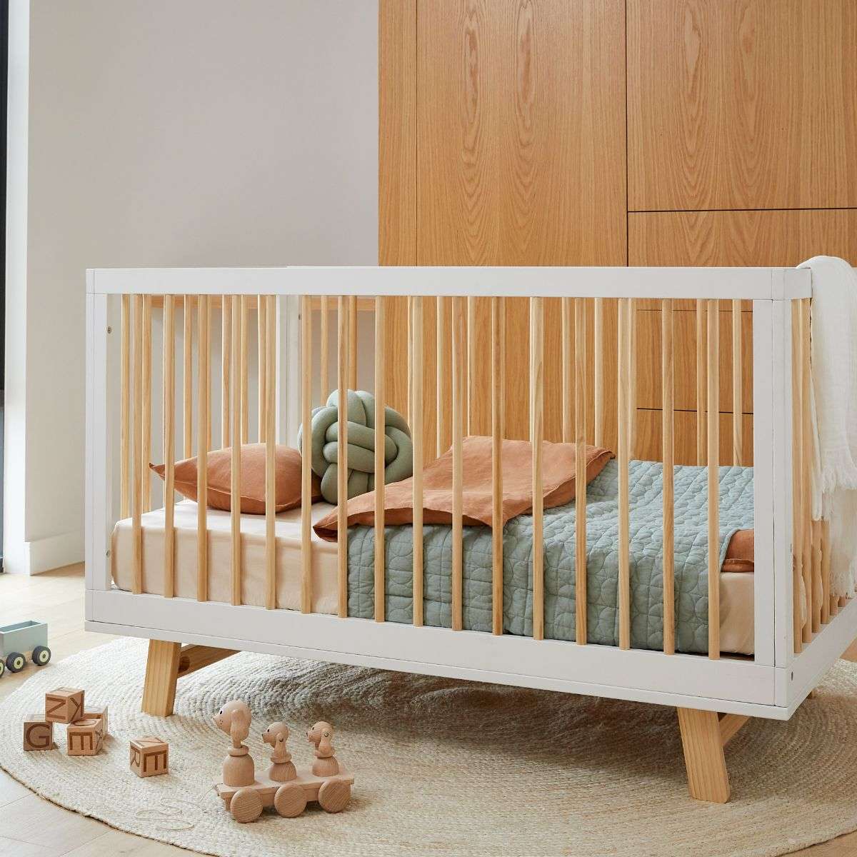 Aspen White/Natural 3-in-1 Cot Conversion Bundle - Mocka New Zealand