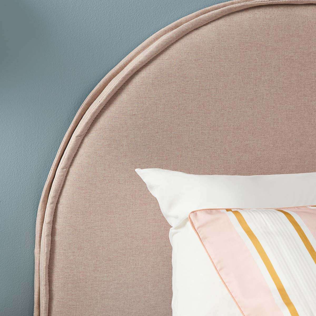 Imogen King Single Bed - Dusty Pink