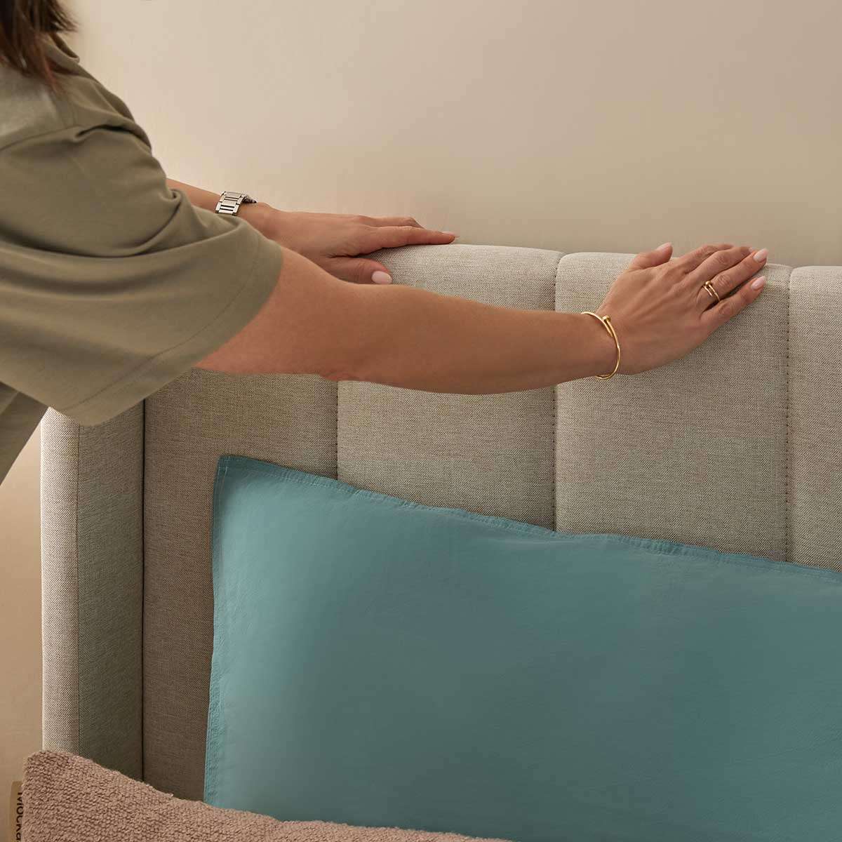 Quinn Single Bed - Natural