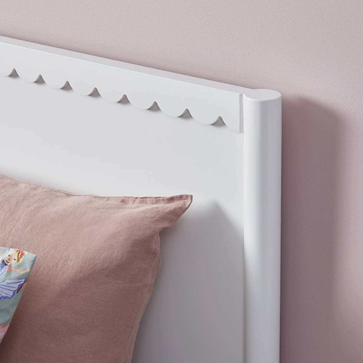 Maisie Scalloped Bed - Single - White - Mocka New Zealand