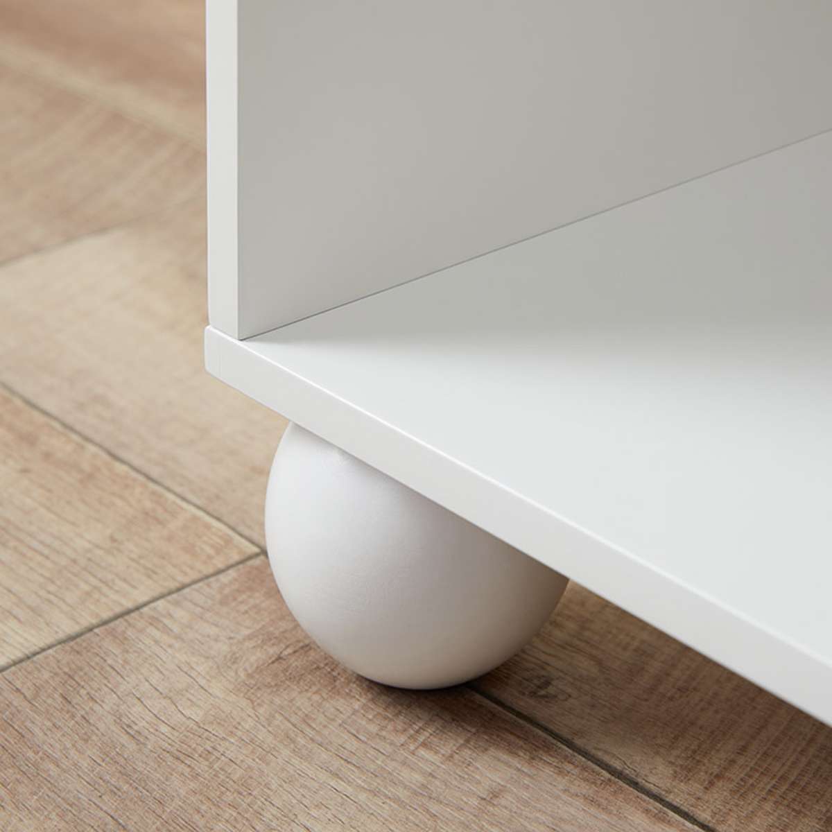 Bubble Ball Feet Side Table - White - Mocka New Zealand