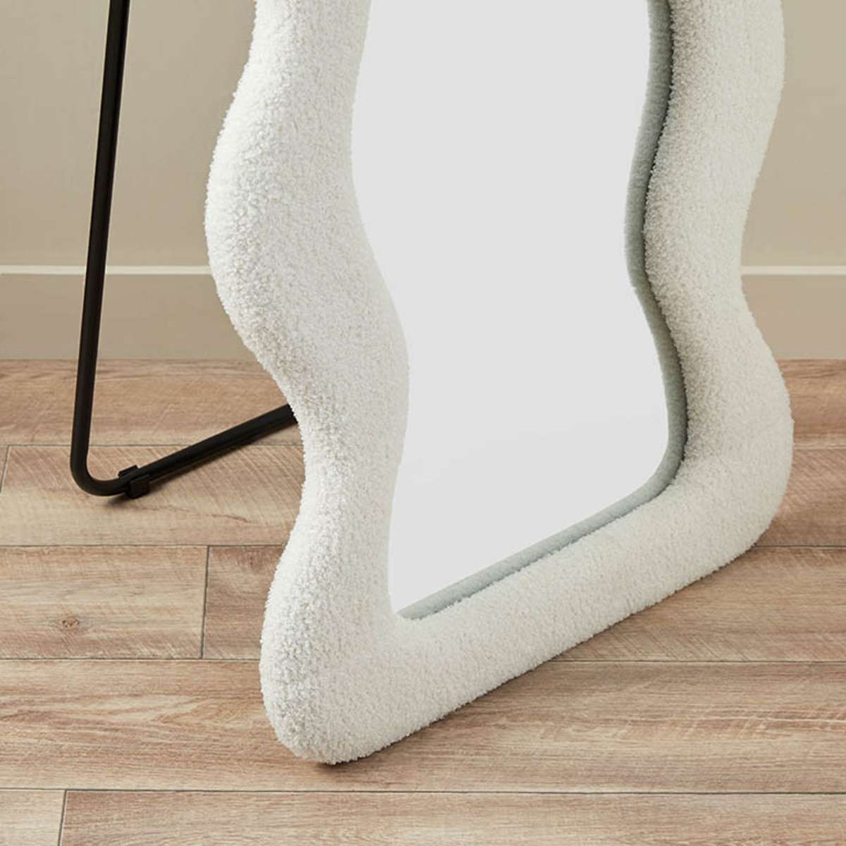 Wiggly Mirror - White Teddy - Mocka New Zealand