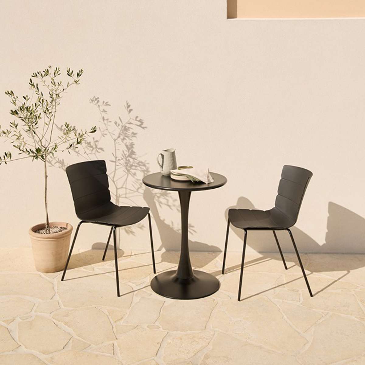 Ravello Outdoor Bistro Round Table - Black - Mocka New Zealand