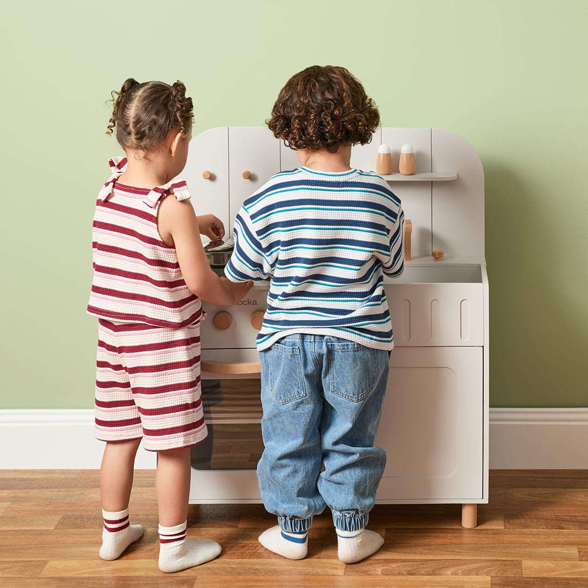 Farmhouse Kitchen - Mocka New Zealand