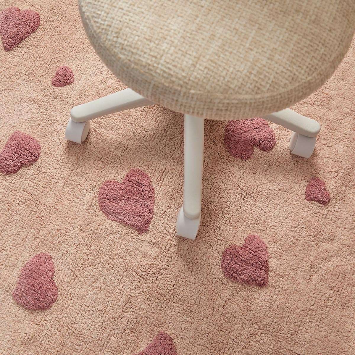 Addy Rectangle Heart Rug - Pink - Mocka New Zealand