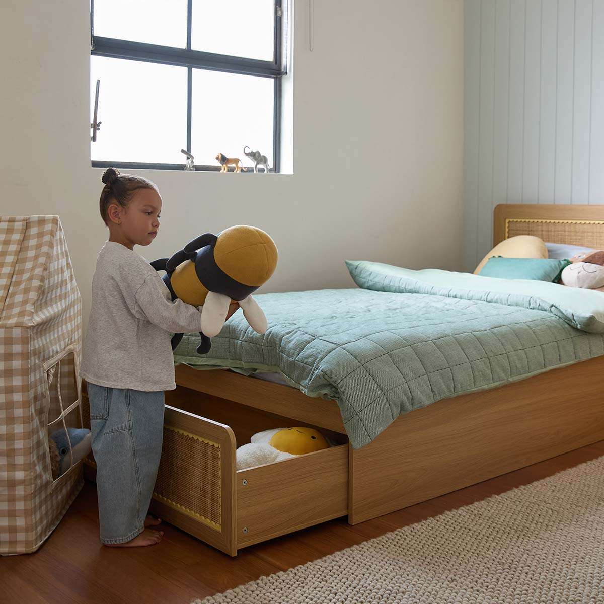 Bonnie Storage King Single Bed - Natural - Mocka New Zealand