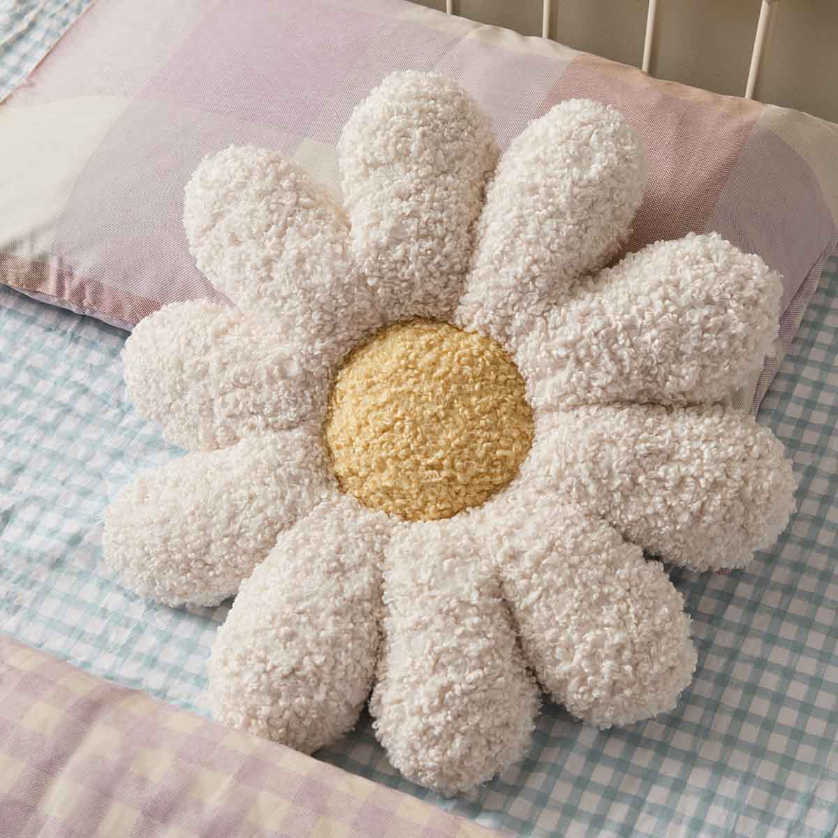Daisy Flower Cushion - White - Mocka New Zealand