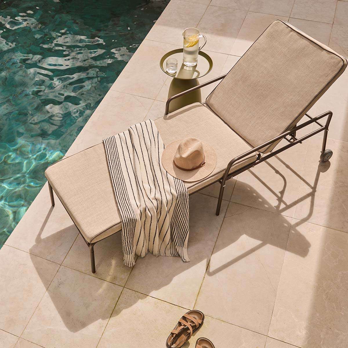 Palma Outdoor Sun Lounger - Chocolate/Natural