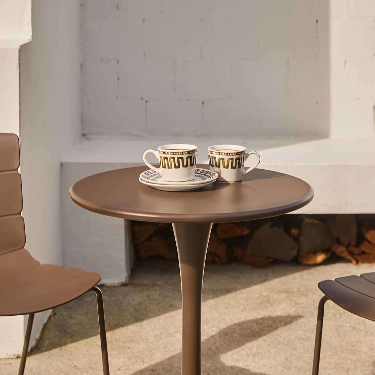 Ravello Outdoor Bistro Round Table - Chocolate