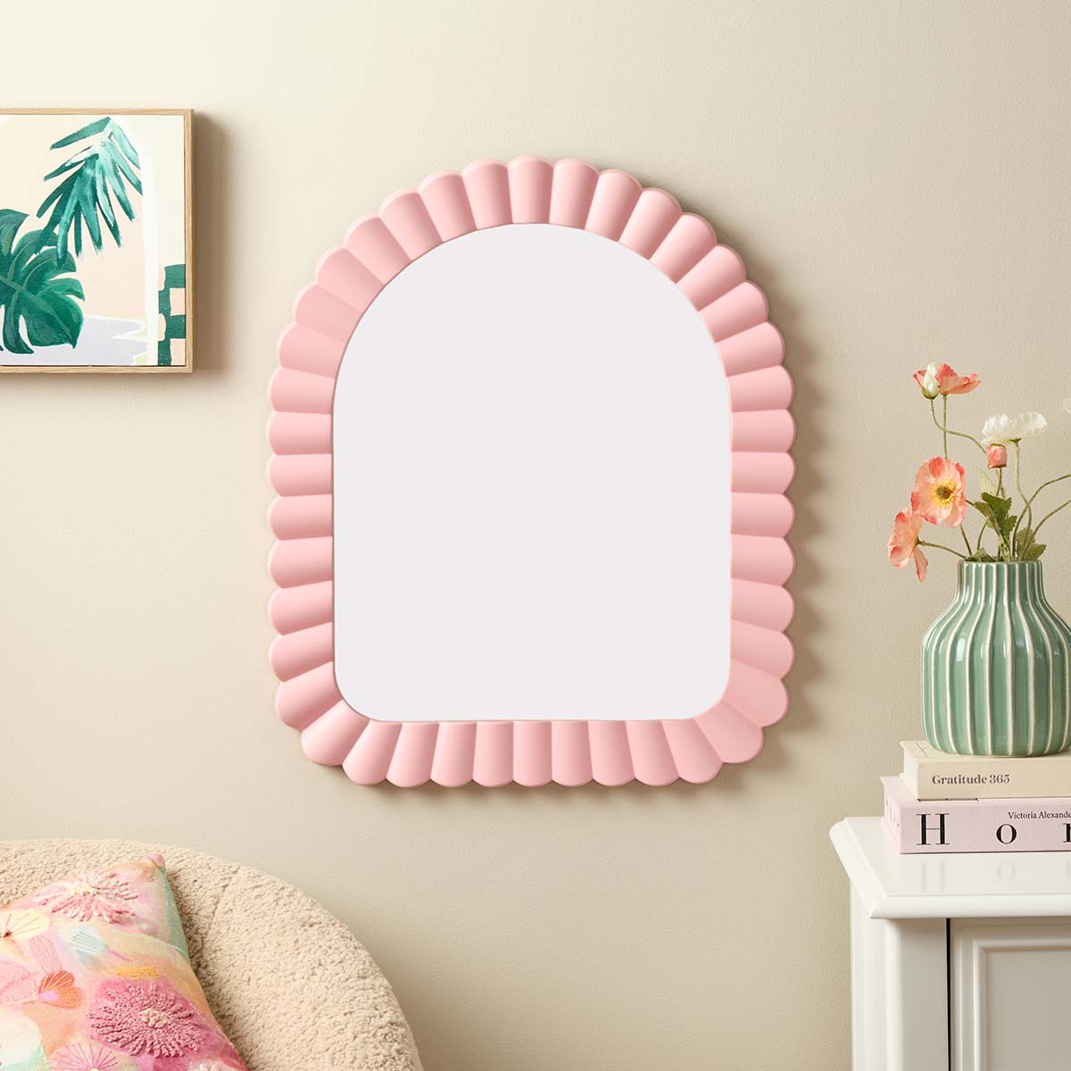 Kaia Shell Edge Wall Mirror - Pink