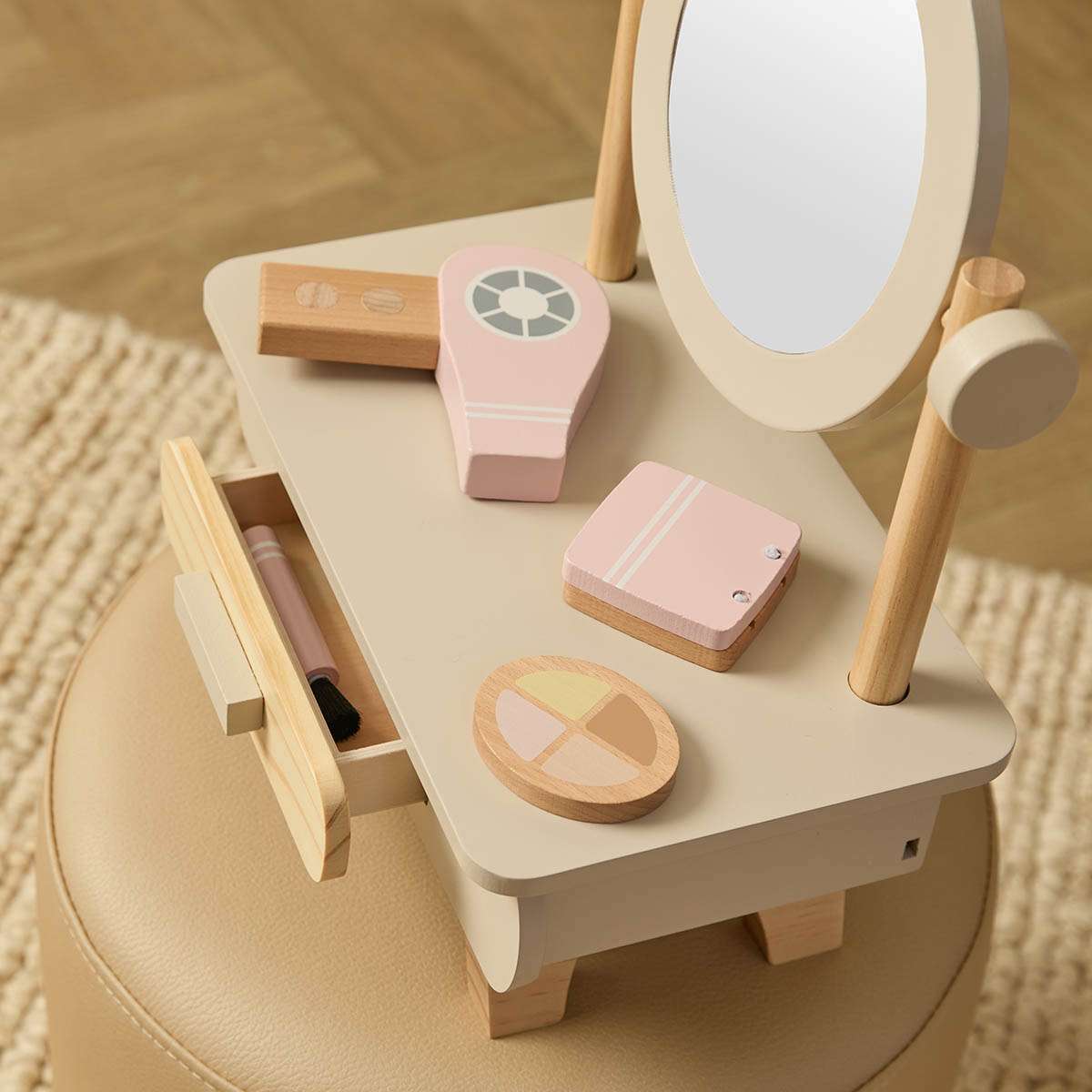 Mini Vanity 9 Piece Set