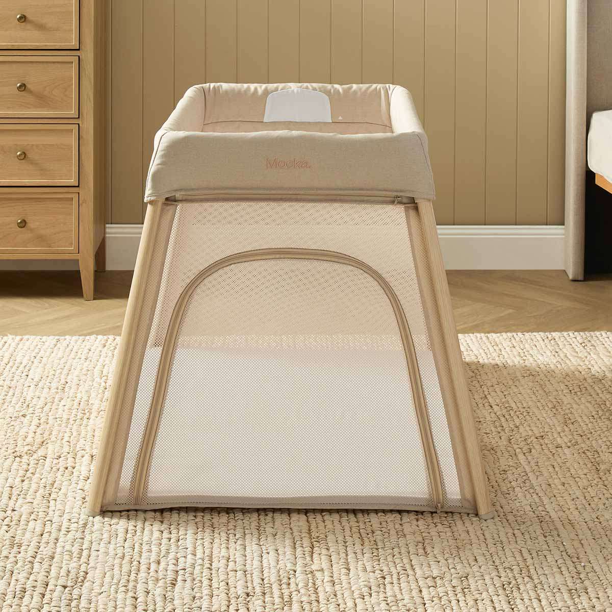 Mocka Dream Portacot - Cream
