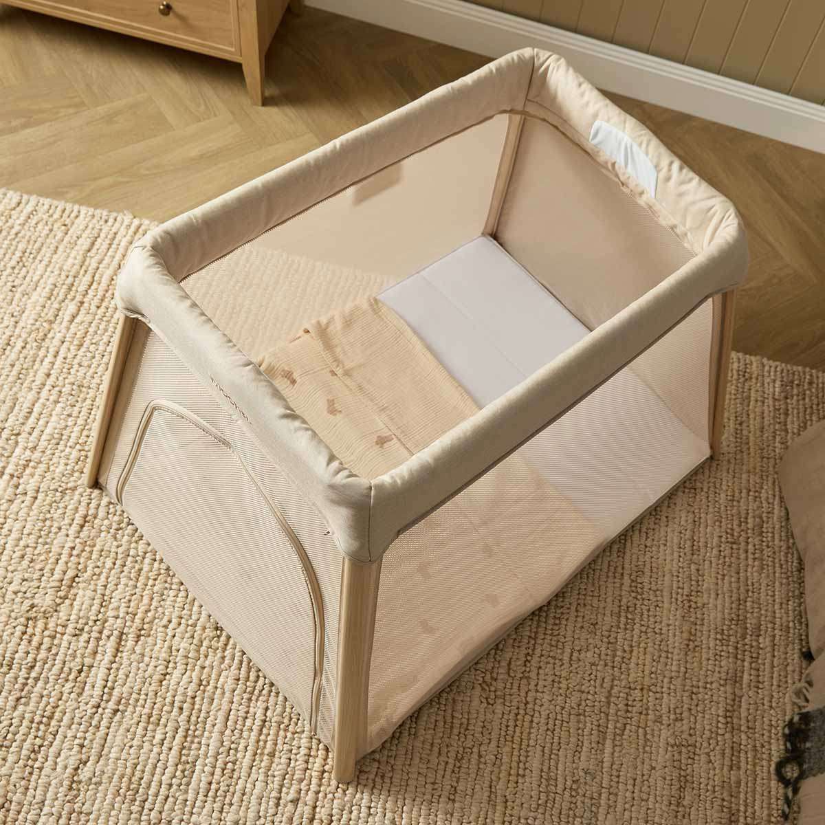 Mocka Dream Portacot - Cream
