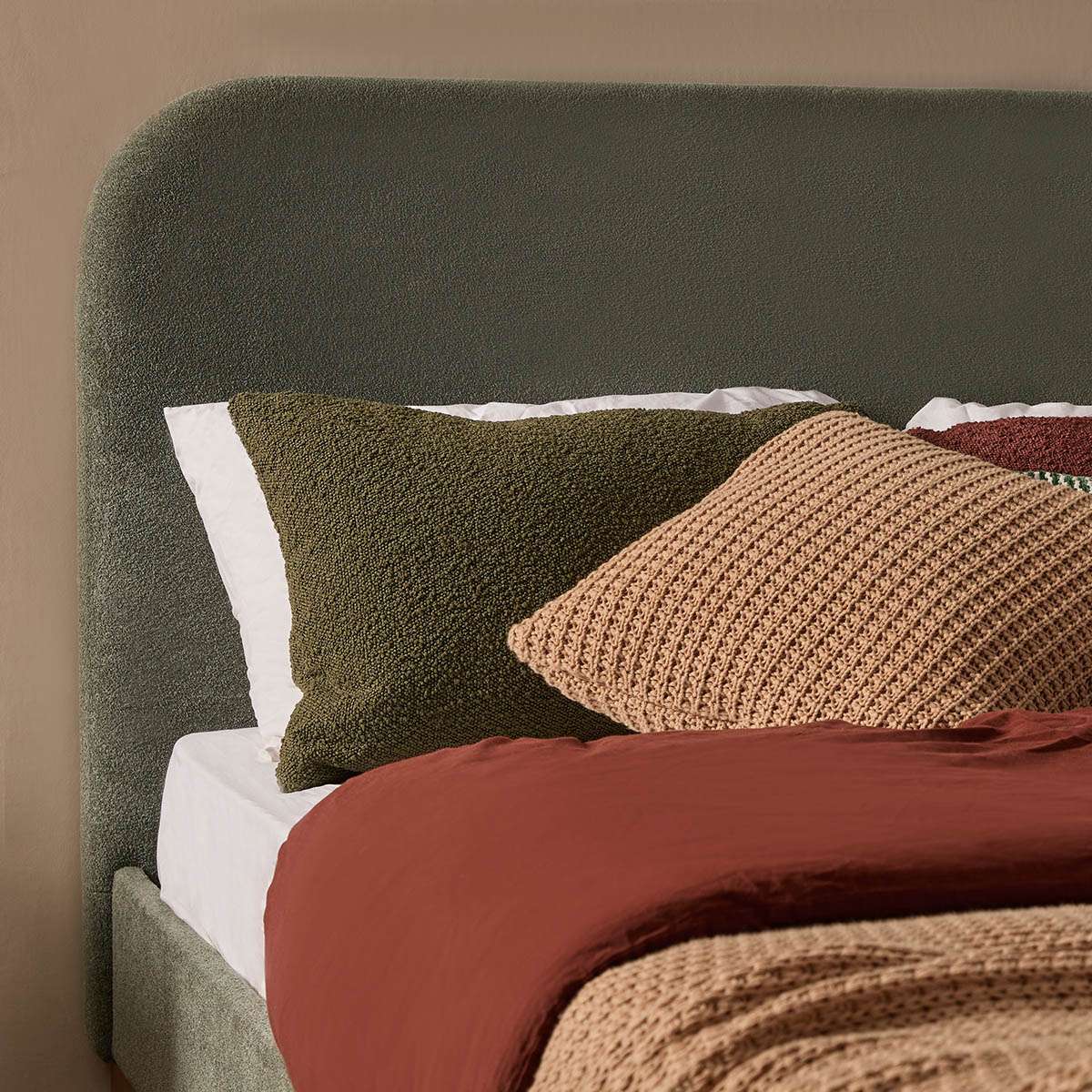 Lloyd Queen Bed - Green