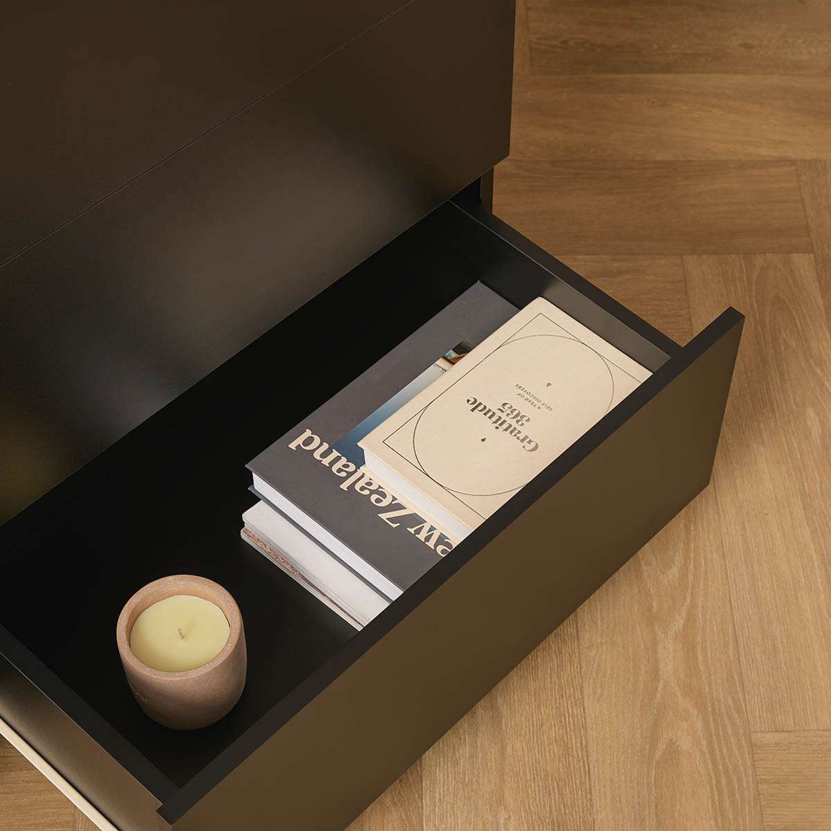 Murphy Six Drawer - Black/Natural
